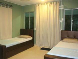 Ulu River Lodge Gopeng Ngoại thất bức ảnh