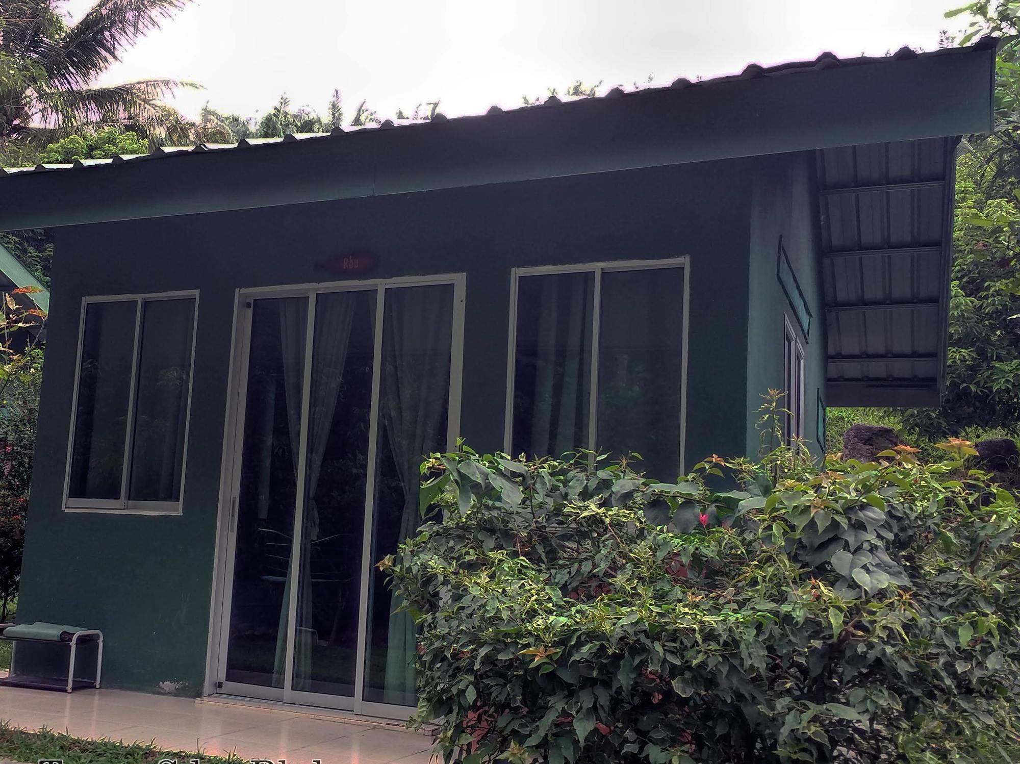 Ulu River Lodge Gopeng Ngoại thất bức ảnh